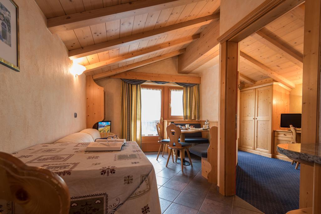 B&B Via Vai Livigno Bagian luar foto